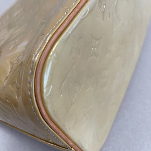 Louis Vuitton Vintage Houston Yellow Monogram Vernis Leather Tote - Preowned - Picture 6 of 16
